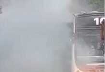 Un colectivo de la empresa El Nene línea 104 tuvo un principio de incendio frente a la UNCA