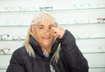 Ver para Crecer”: entregó 101 anteojos gratuitos en el barrio Jesús de Nazareth