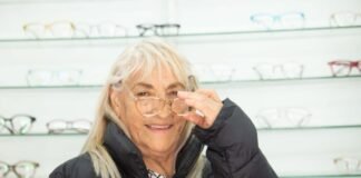 Ver para Crecer”: entregó 101 anteojos gratuitos en el barrio Jesús de Nazareth
