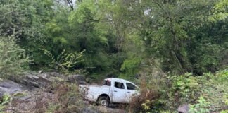 Vuelco de una camioneta durante el operativo de asistencia